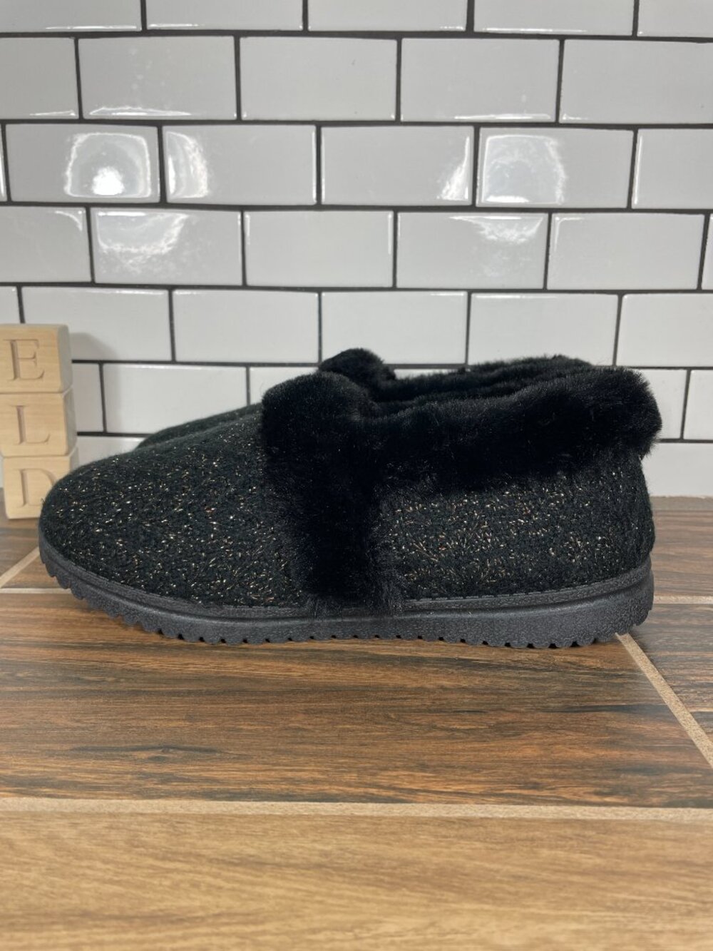 Skechers Cozy Lite Sweet Walk Shoes Womens Sz 10 Wide Black Gold Sparkle Slipper